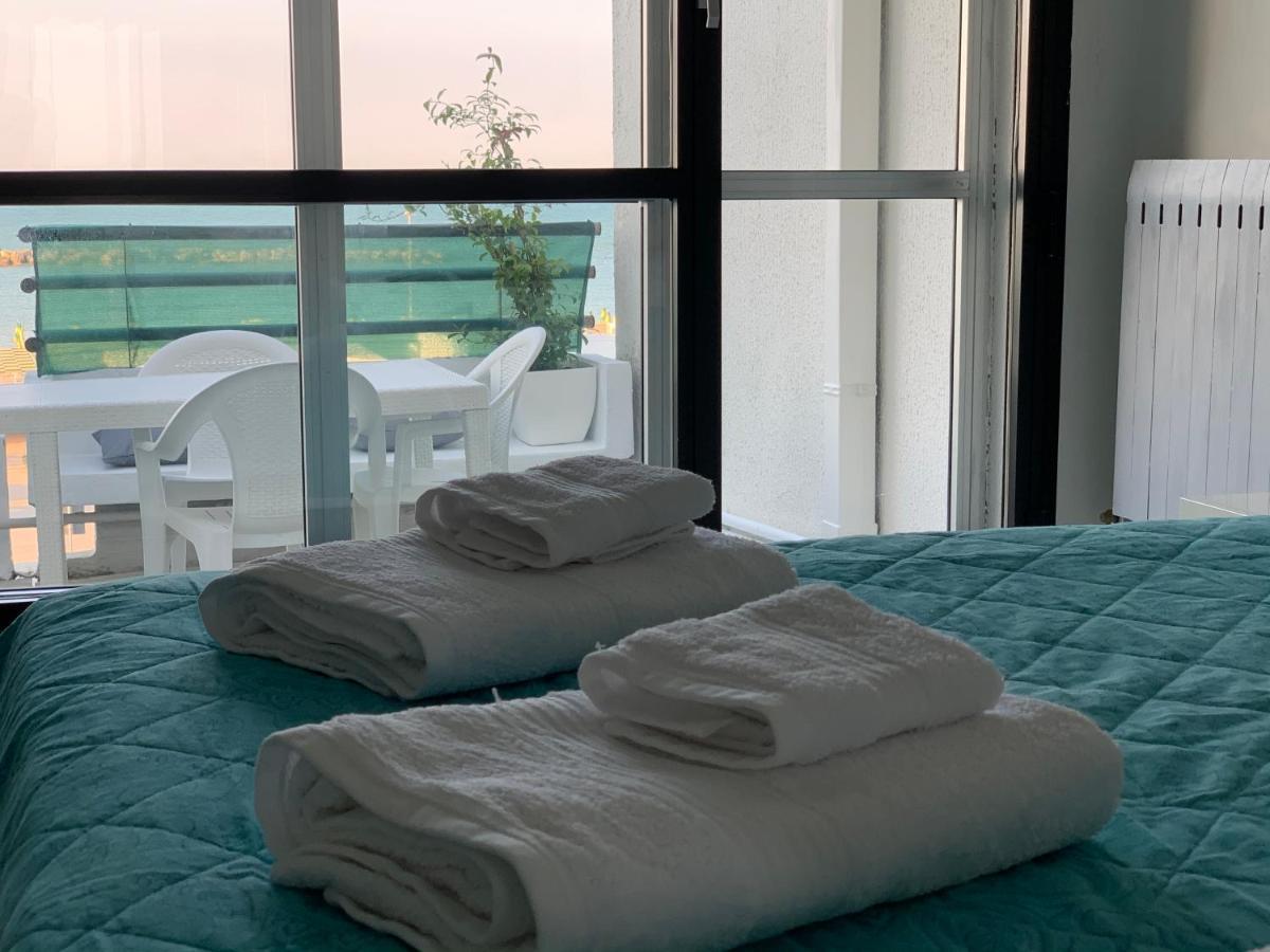 Апартаменты Al Mare Apartament Фано Экстерьер фото
