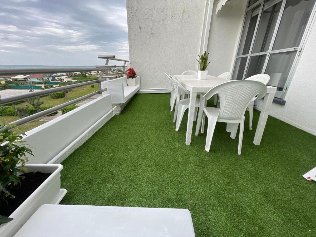 Апартаменты Al Mare Apartament Фано Экстерьер фото