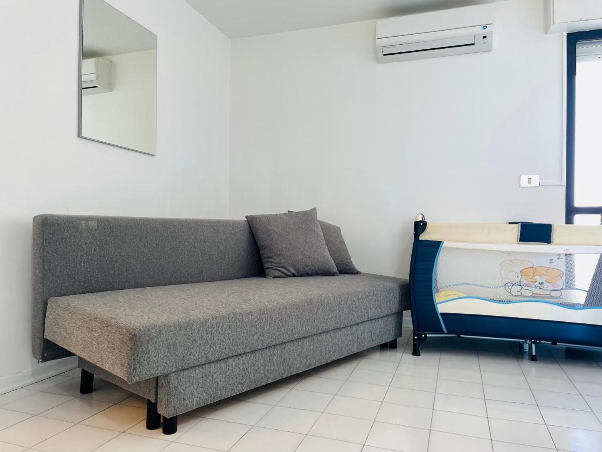 Апартаменты Al Mare Apartament Фано Экстерьер фото